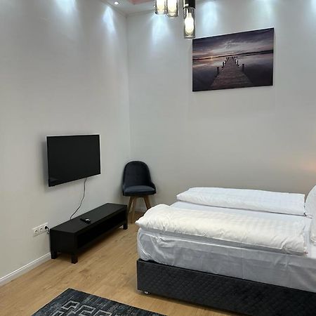 Lizu Apartmant Budapest Luaran gambar